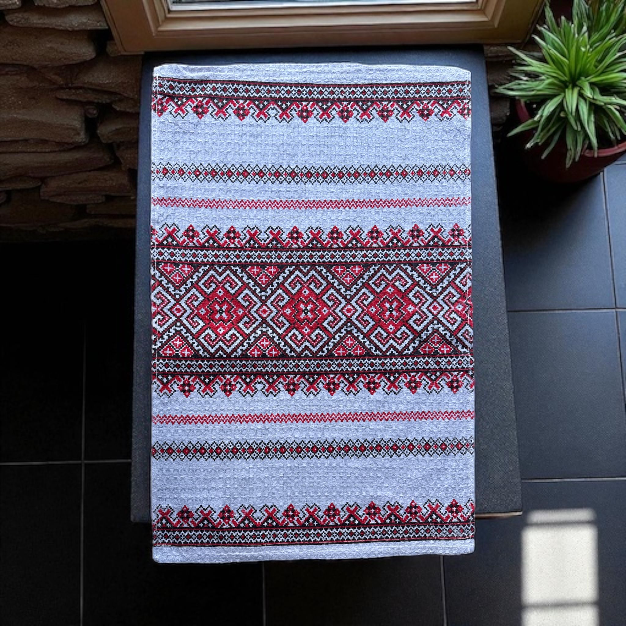 Prosop decorativ tradițional – 64x41 cm
