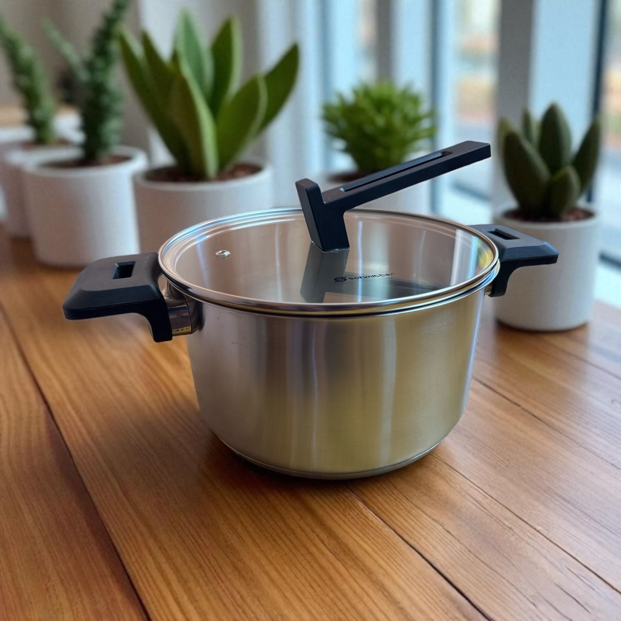 Oală din Inox Schmitter 22 cm / 4L – Capac Inovator & Fund 5 Straturi