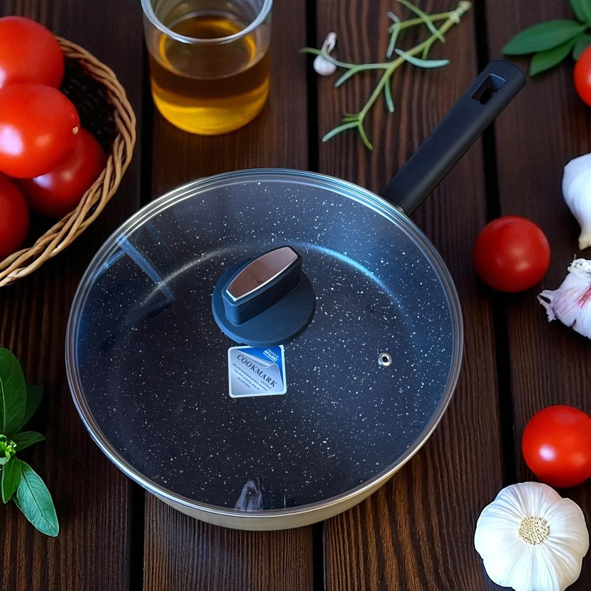 Tigaie Zilan 28 cm antiaderentă cu capac, fund inox pentru inducție