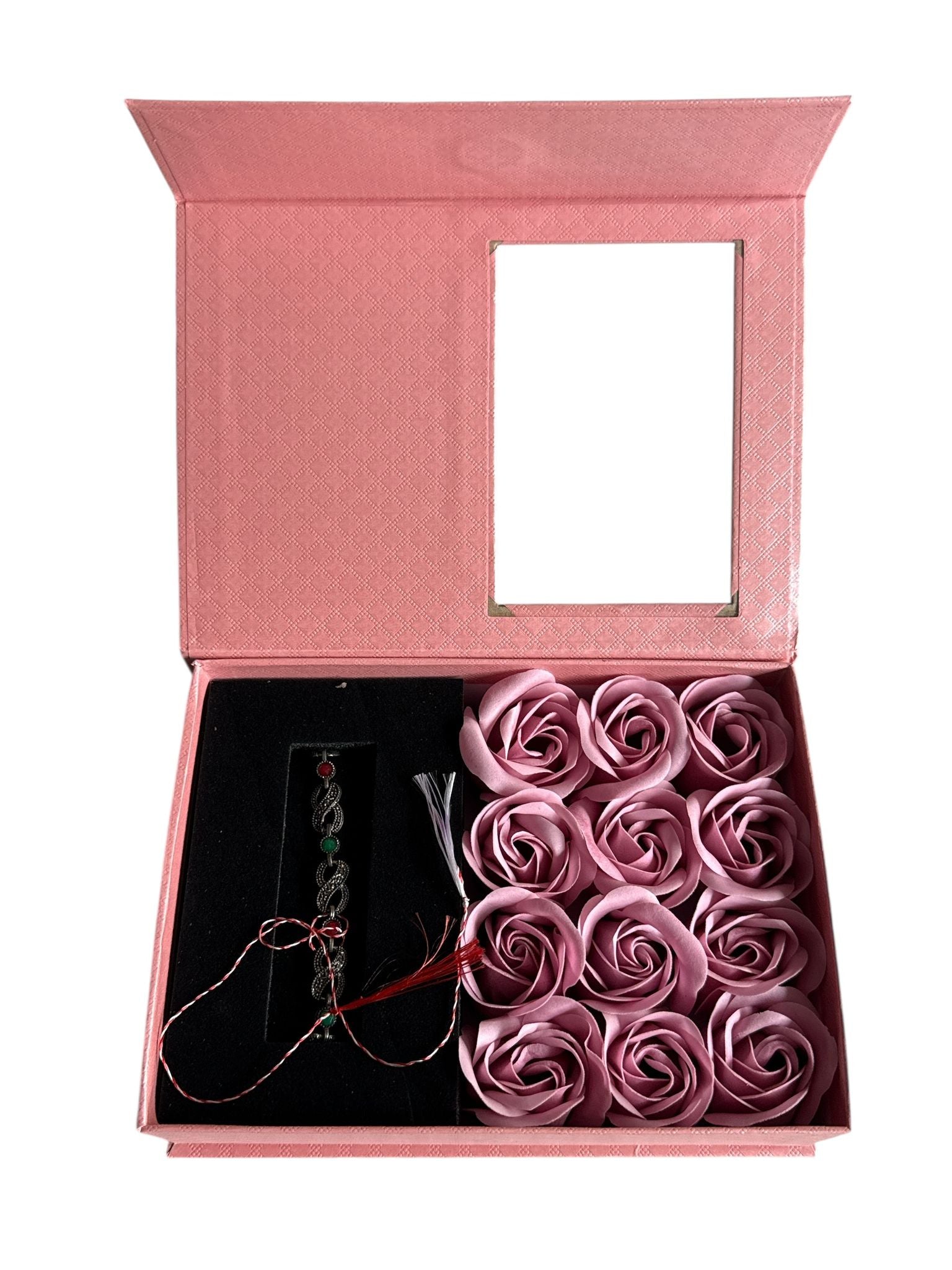 Set cadou Love Forever cu trandafiri si bratara