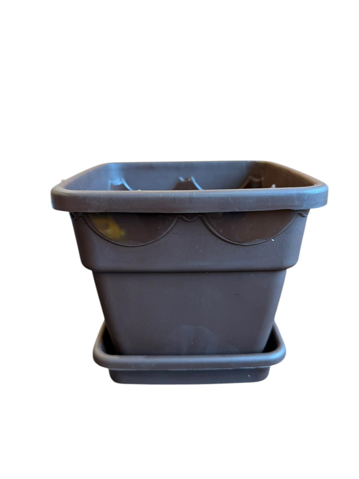 Ghiveci plastic patrat 18 cm cu farfurie maro inchis