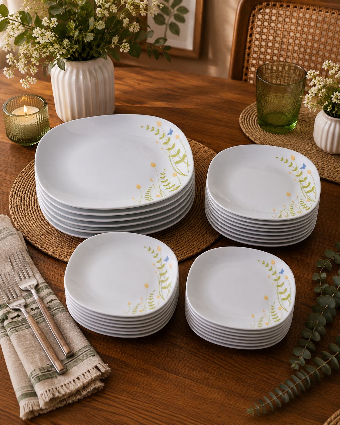 Set farfurii 18 piese din opal model floral patrat