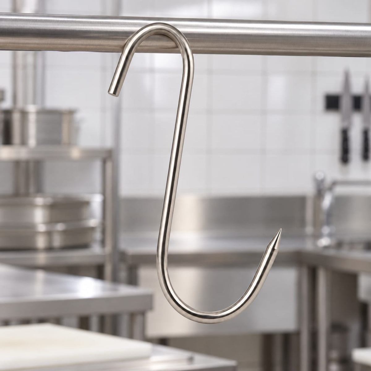 Carlig pentru macelarie 22.5 cm din metal pentru agatarea carnii