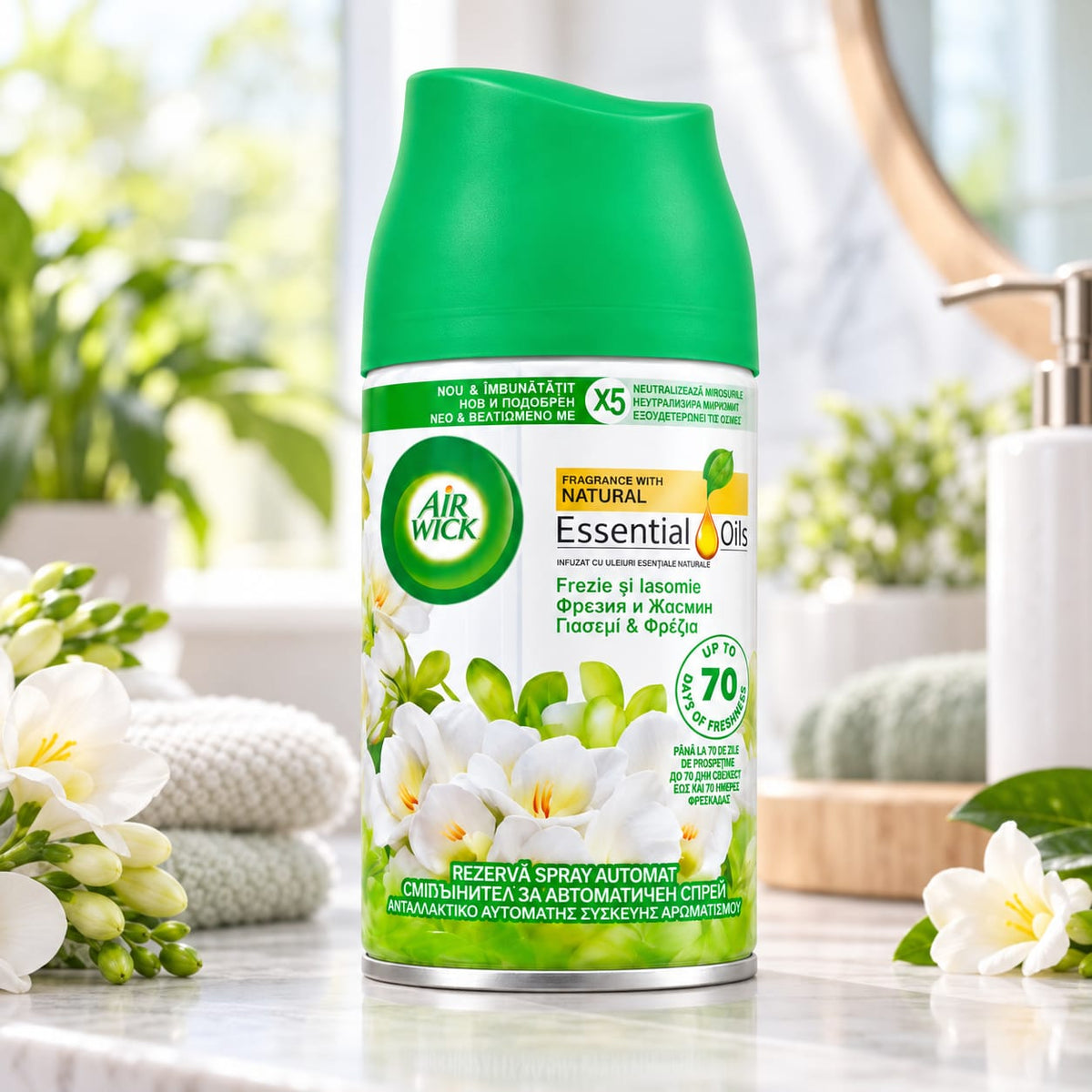 Rezerva odorizant automat Air Wick Essential Oils 250 ml, Frezie si Iasomie