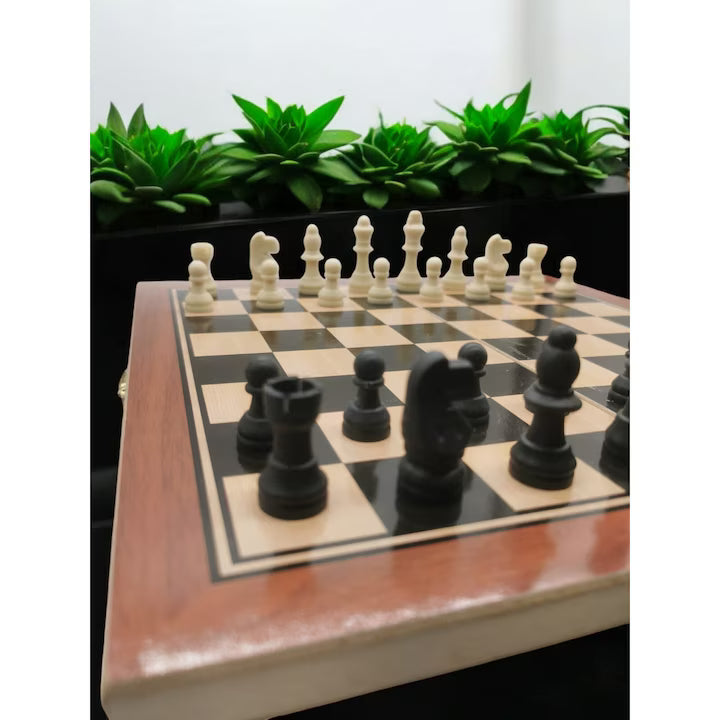 ♟️ Set Șah Complet din Lemn – Tabla 39 × 39 cm + Piese – Pliabil, Elegant, Ideal pentru Cadou